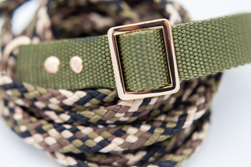 Olivgrönt halsband 25 mm