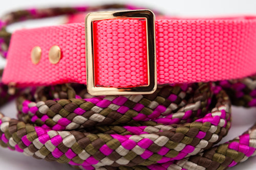 Rosa halsband 25 mm